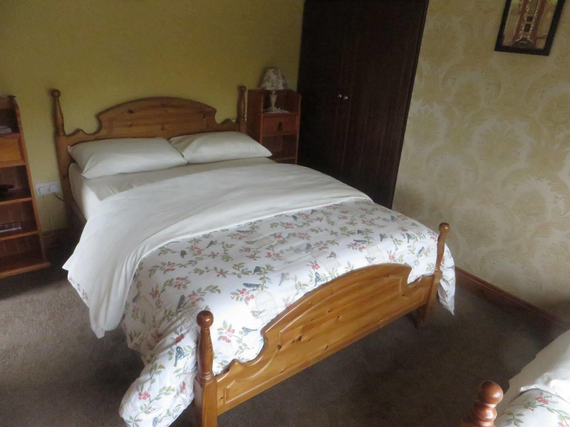 Dawn House B&B Kilmeaden Exterior photo